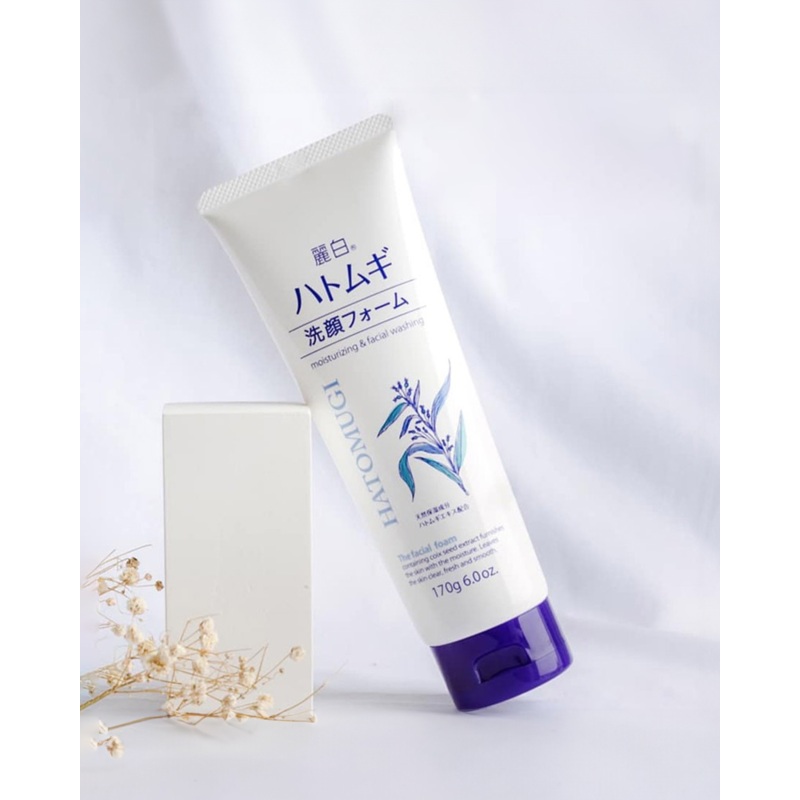 Reihaku Hatomugi Moisturizing & Facial Washing Foam