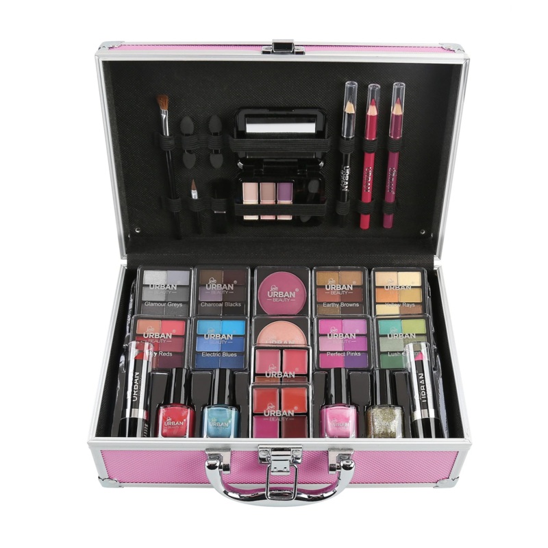 Love urban beauty Vegan 82 Piece Eyeshadow Delights