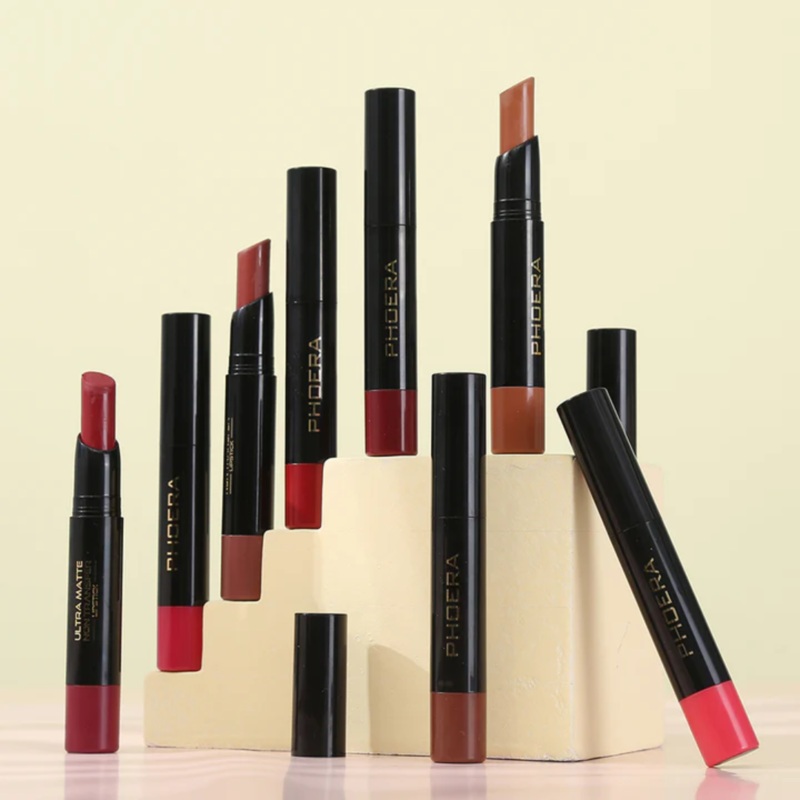 Phoera Ultra Matte Non Transfer Lipstick 301 Vibeke